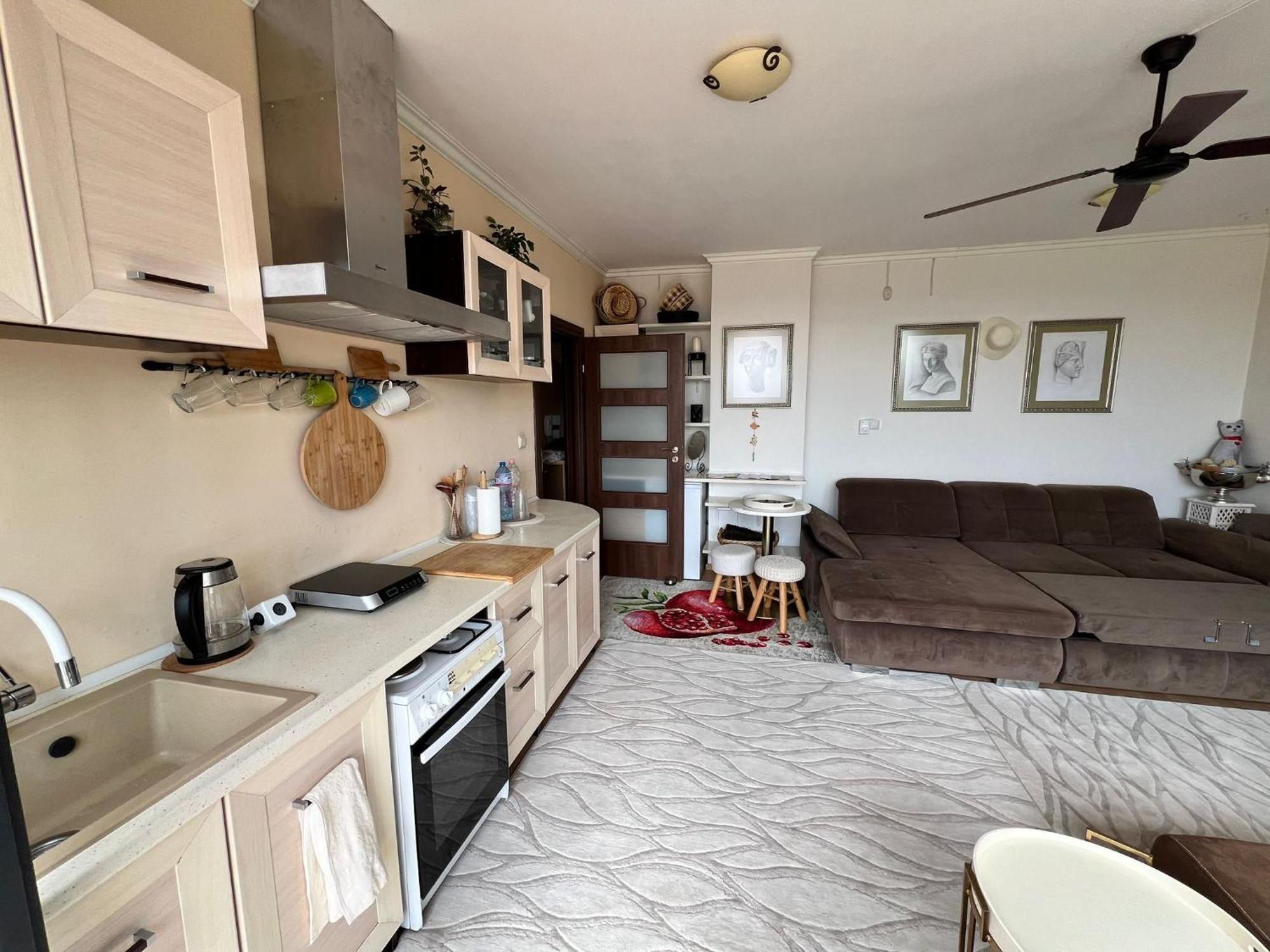 Downtown Central Apartment With Working Kitchen, City Views & Free Parking Kazanlak Exterior photo